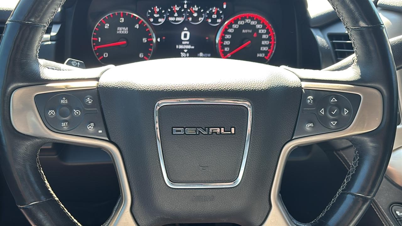 GMC Yukon Denali 4WD 2016