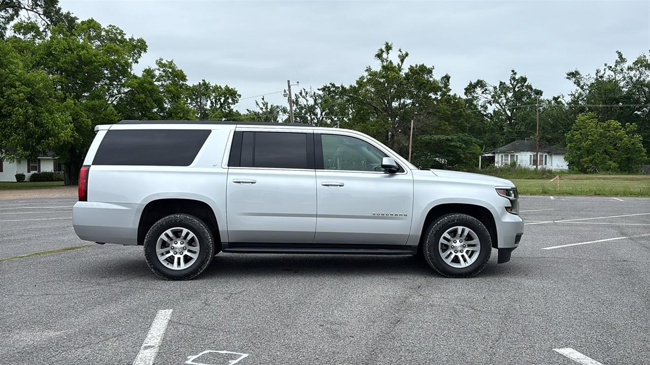 Chevrolet Suburban LT 2WD 2019