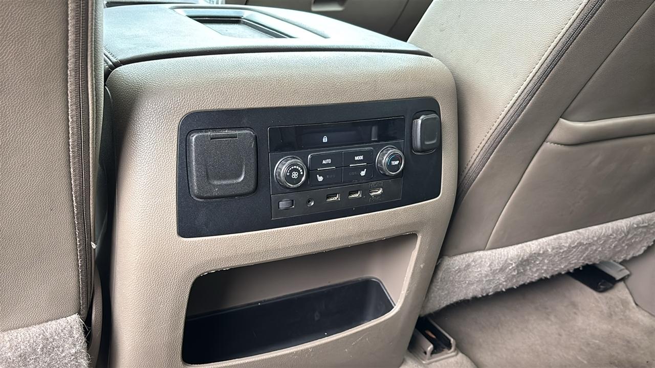 Chevrolet Suburban LT 2WD 2019