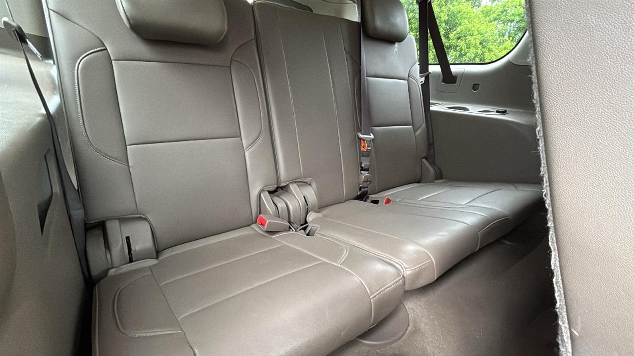 Chevrolet Suburban LT 2WD 2019