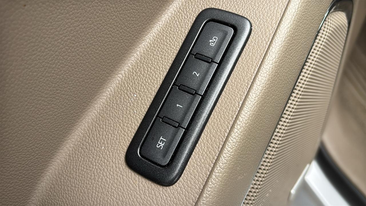 Chevrolet Suburban LT 2WD 2019