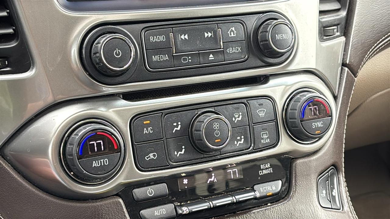 Chevrolet Suburban LT 2WD 2019