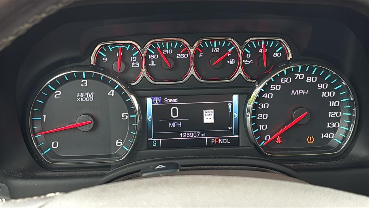 Chevrolet Suburban LT 2WD 2019