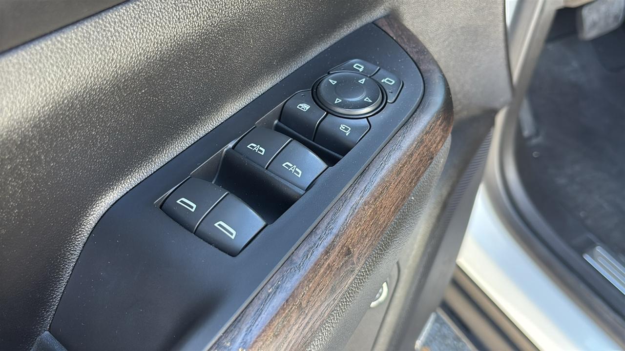 GMC Acadia Denali 2023