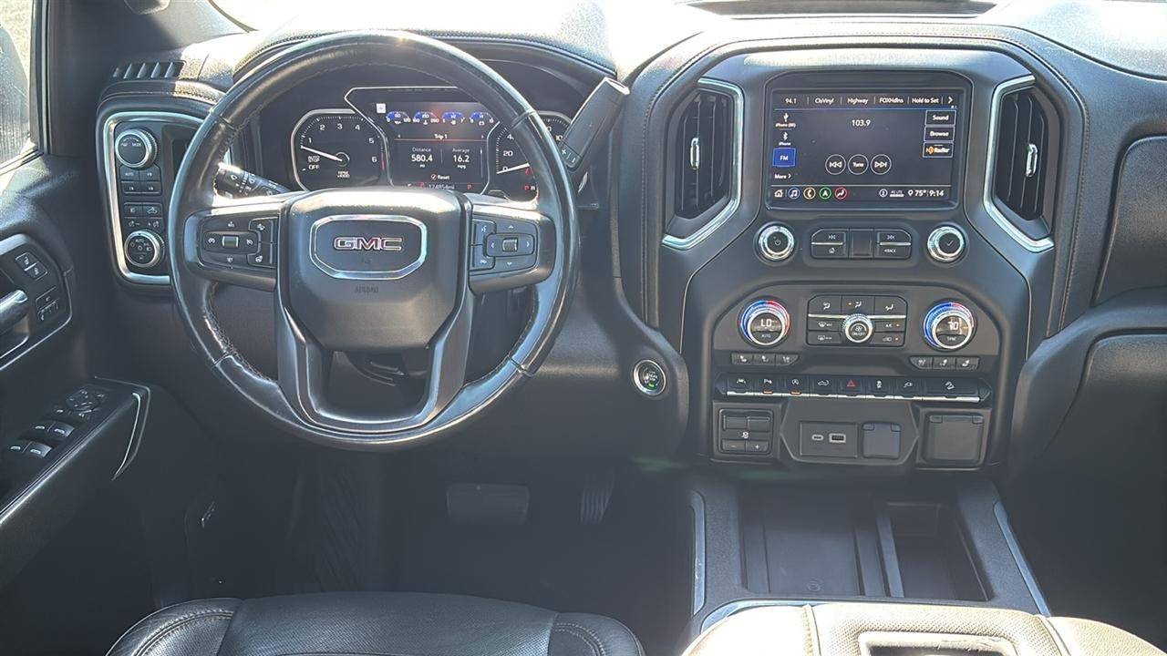 GMC Sierra 1500 AT4 Crew Cab Long Box 4WD 2020