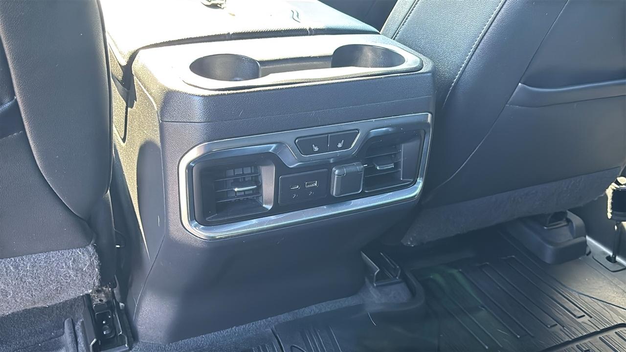 GMC Sierra 1500 AT4 Crew Cab Long Box 4WD 2020