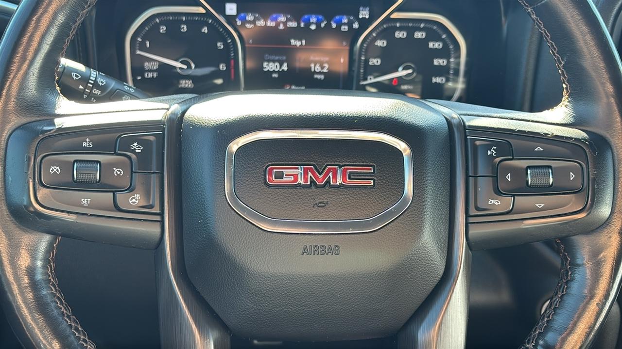 GMC Sierra 1500 AT4 Crew Cab Long Box 4WD 2020