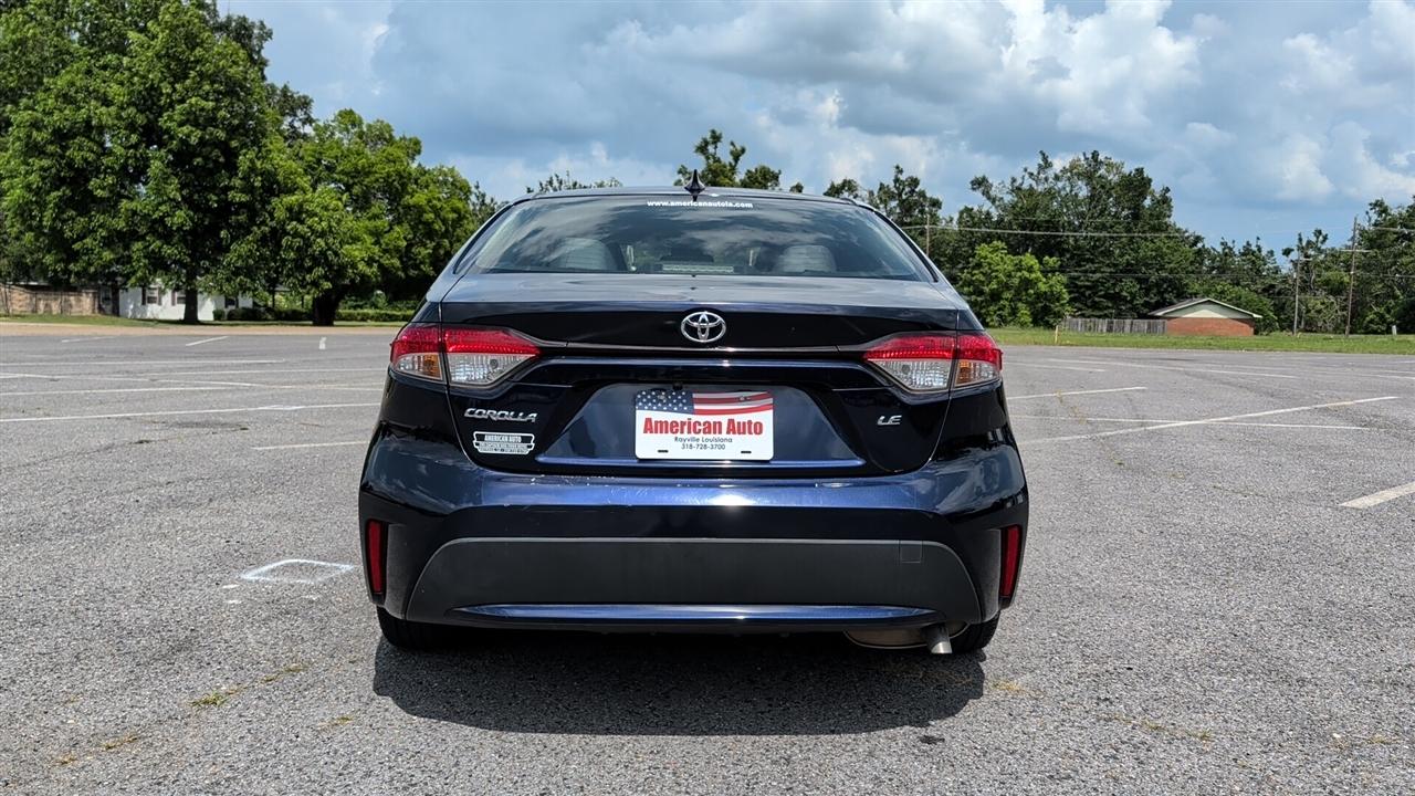 Toyota Corolla LE 2022