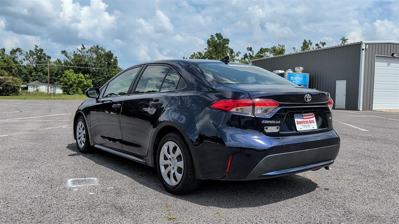 Toyota Corolla LE 2022