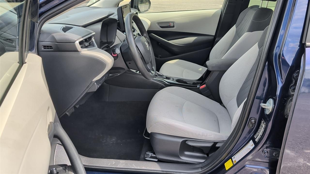 Toyota Corolla LE 2022