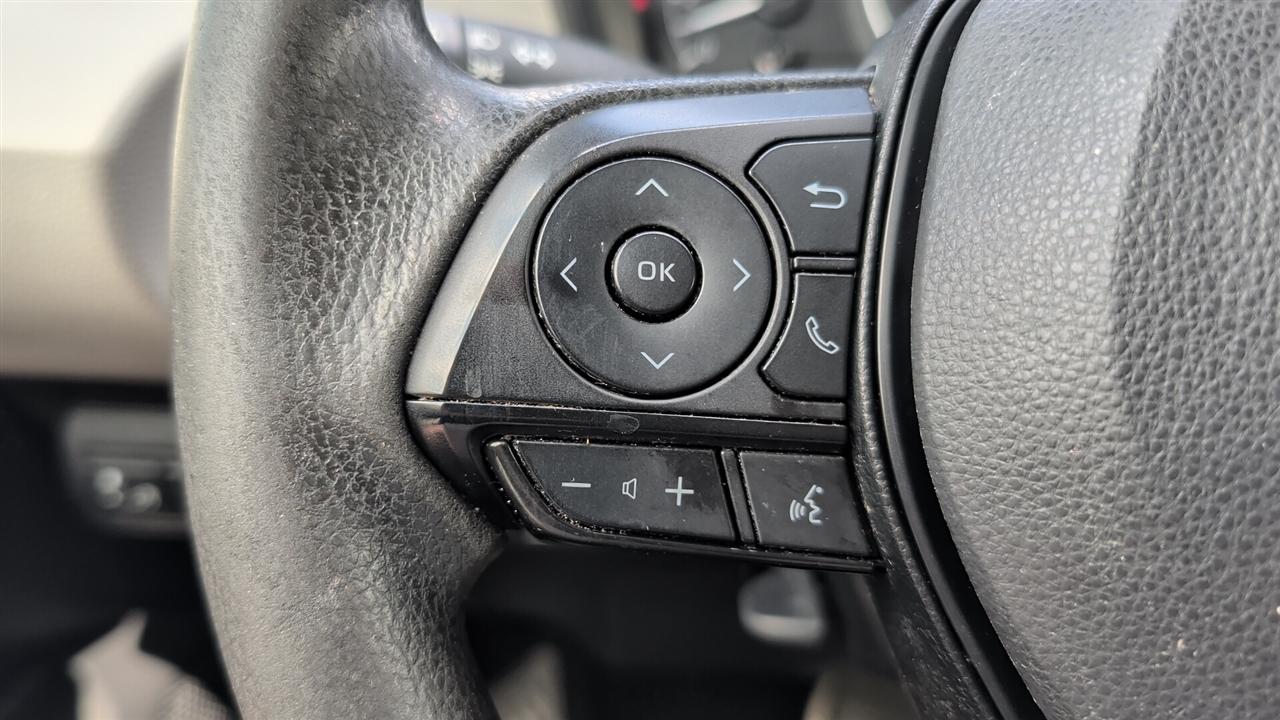 Toyota Corolla LE 2022