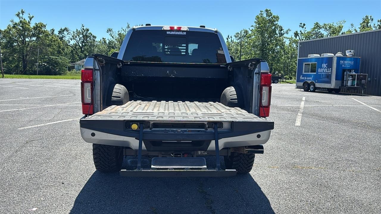 Ford F-250 SD Platinum Crew Cab 4WD 2020