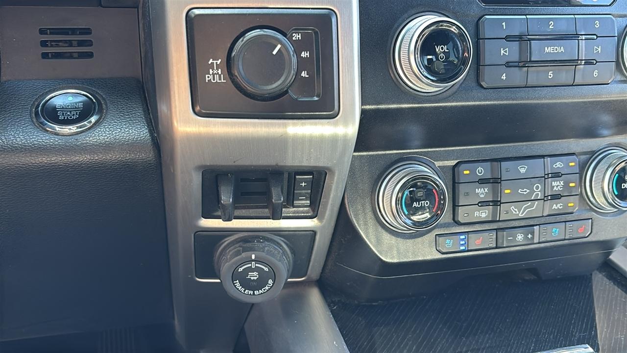 Ford F-250 SD Platinum Crew Cab 4WD 2020