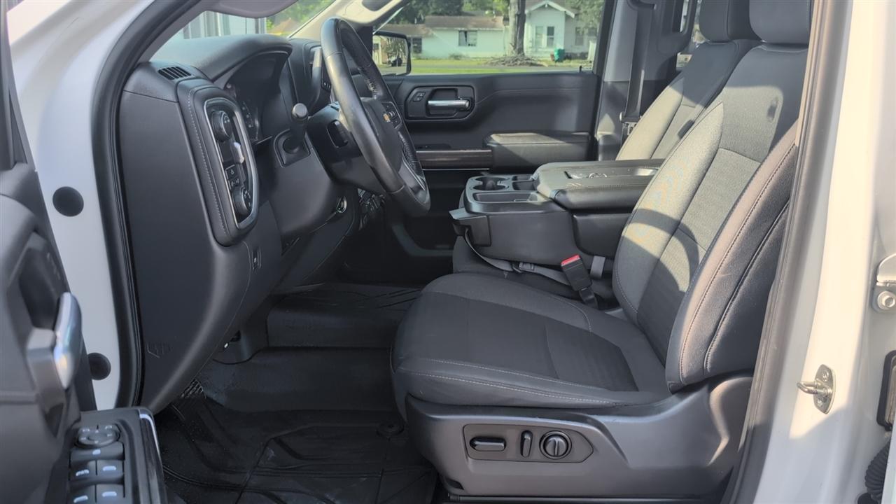 Chevrolet Silverado 1500 LT Crew Cab 2WD 2021