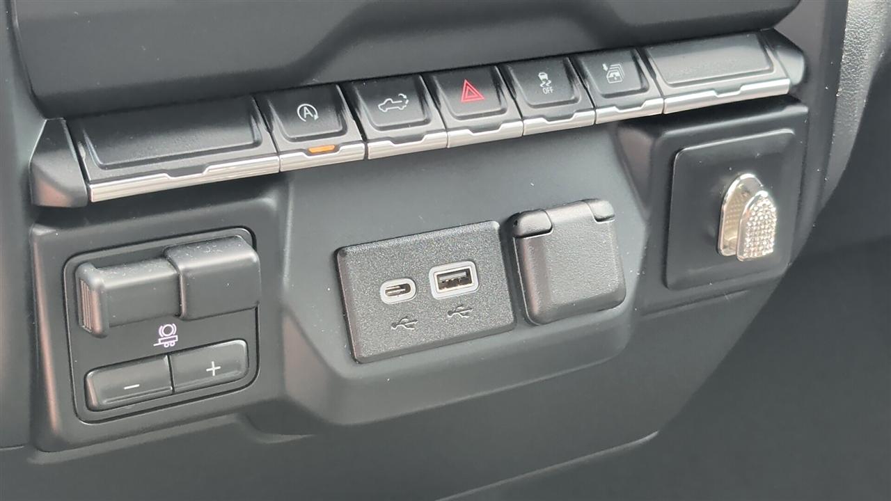 Chevrolet Silverado 1500 RST Crew Cab 4WD 2020