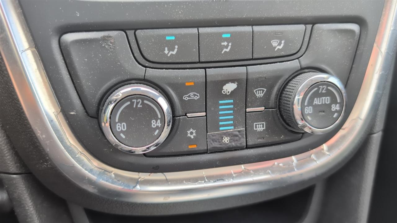 Buick Encore Convenience FWD 2016