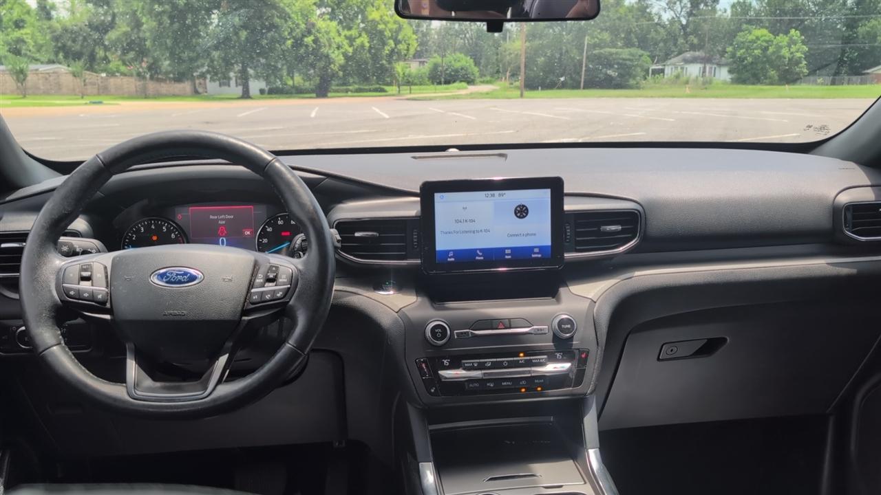 Ford Explorer XLT AWD 2020