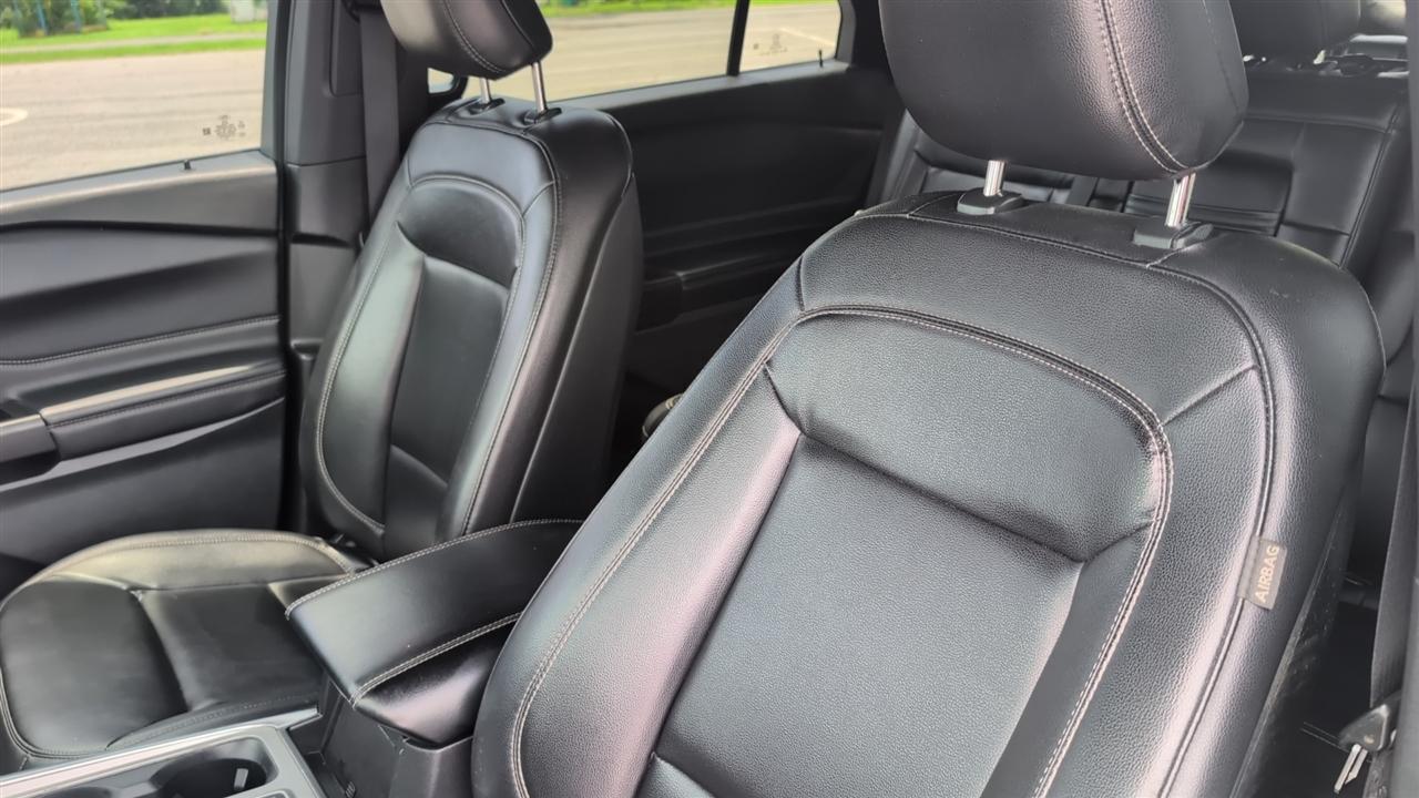 Ford Explorer XLT AWD 2020