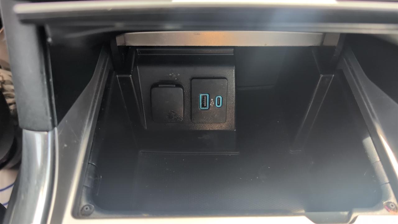 Ford Explorer XLT AWD 2020
