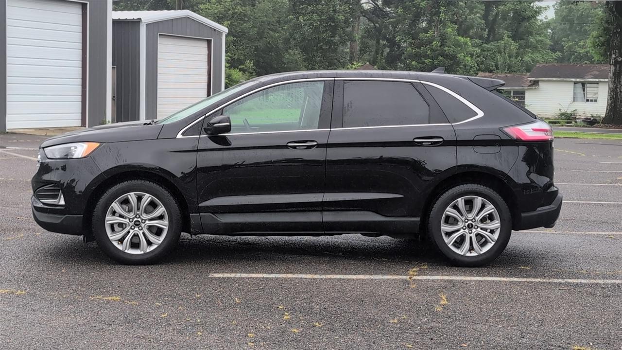 Ford Edge Titanium 2023
