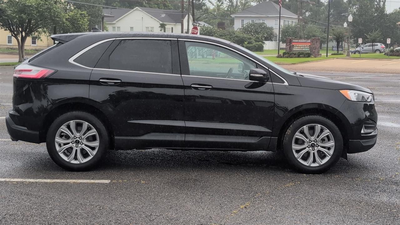 Ford Edge Titanium 2023