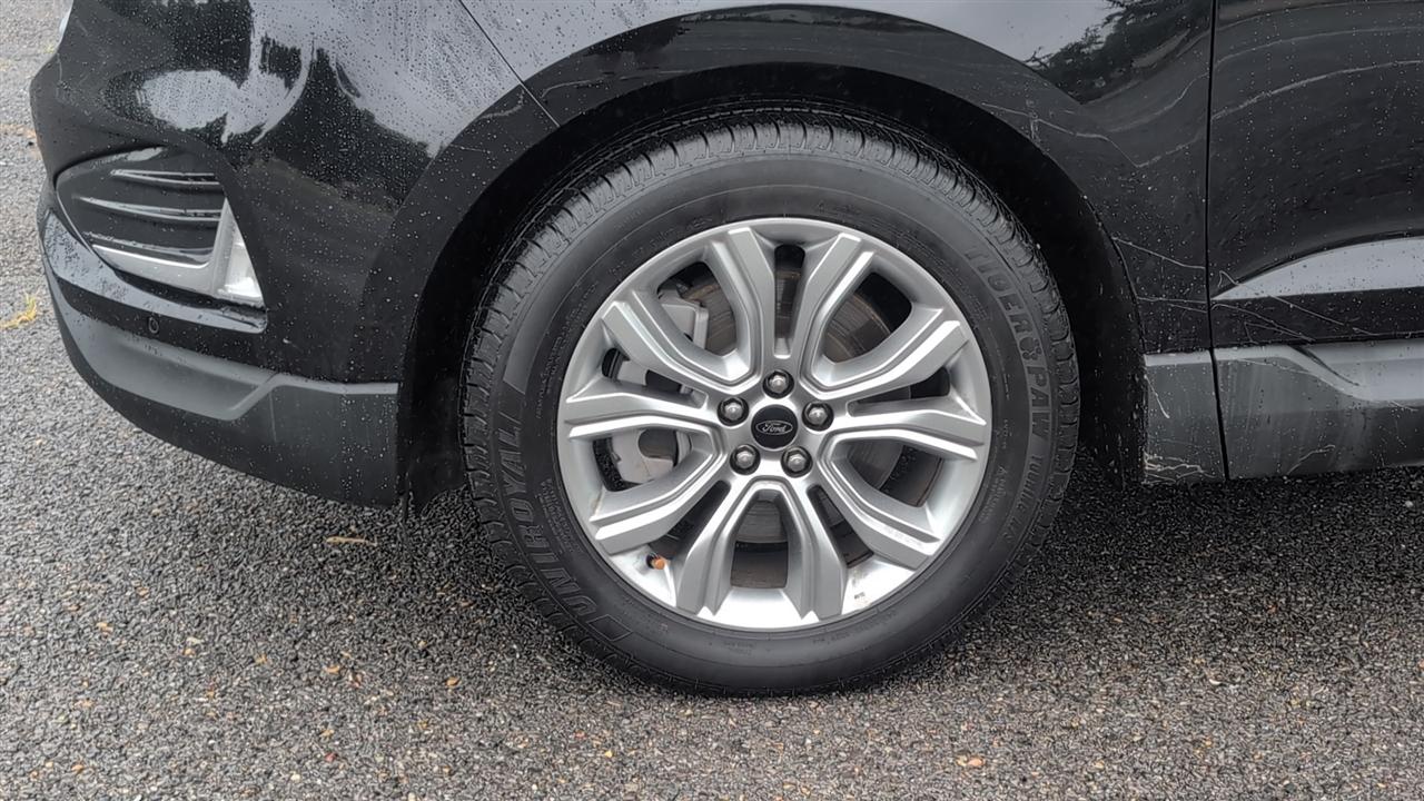 Ford Edge Titanium 2023