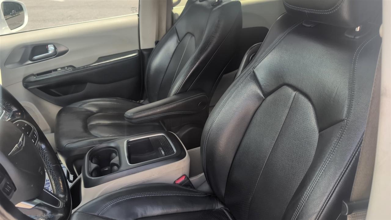 Chrysler Pacifica Touring-L 2021