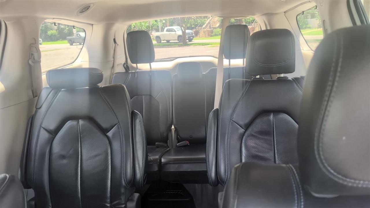 Chrysler Pacifica Touring-L 2021