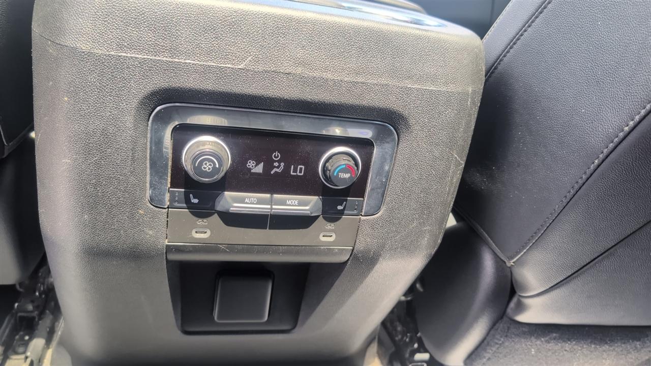 Chevrolet Tahoe Premier 4WD 2021
