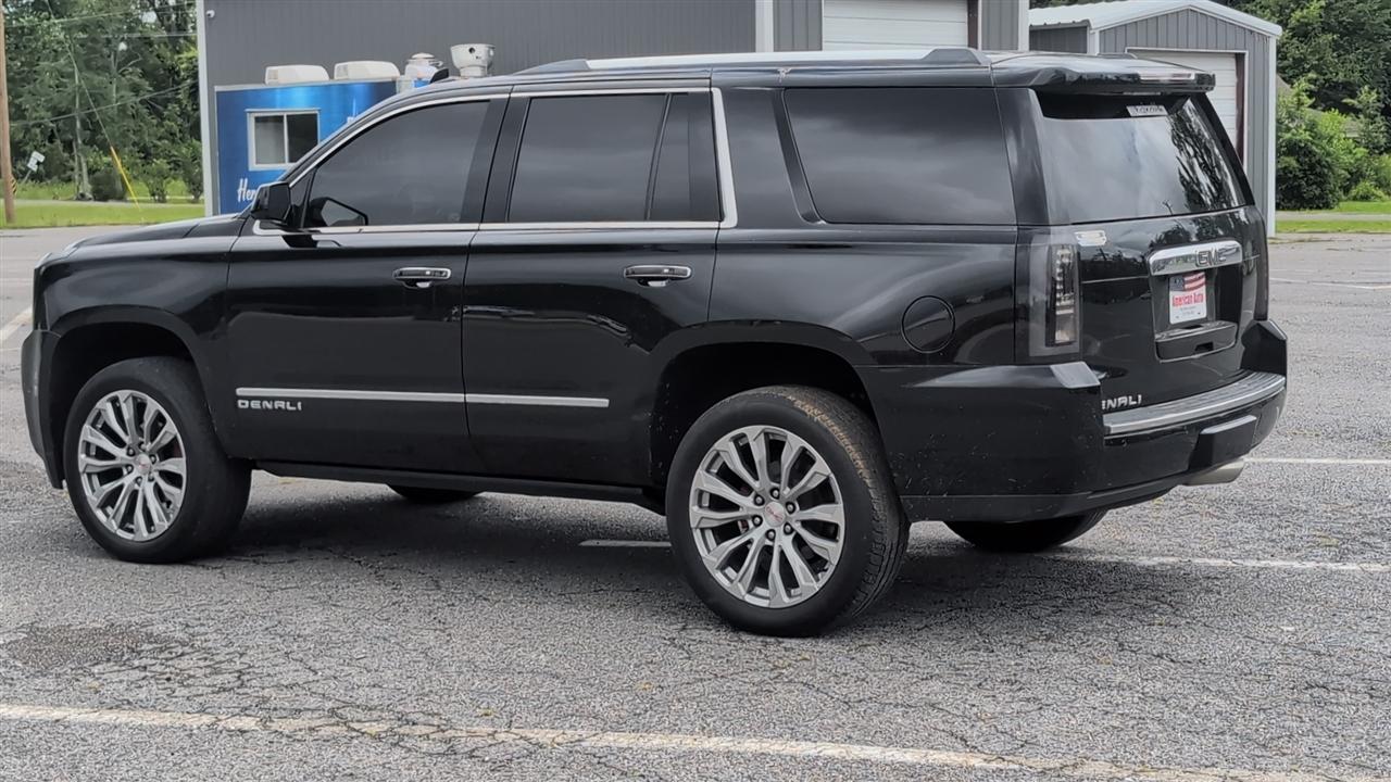 GMC Yukon Denali 4WD 2019