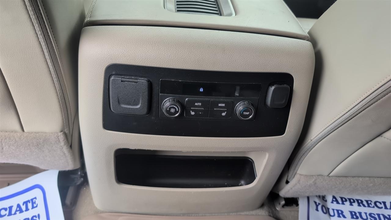 GMC Yukon Denali 4WD 2019