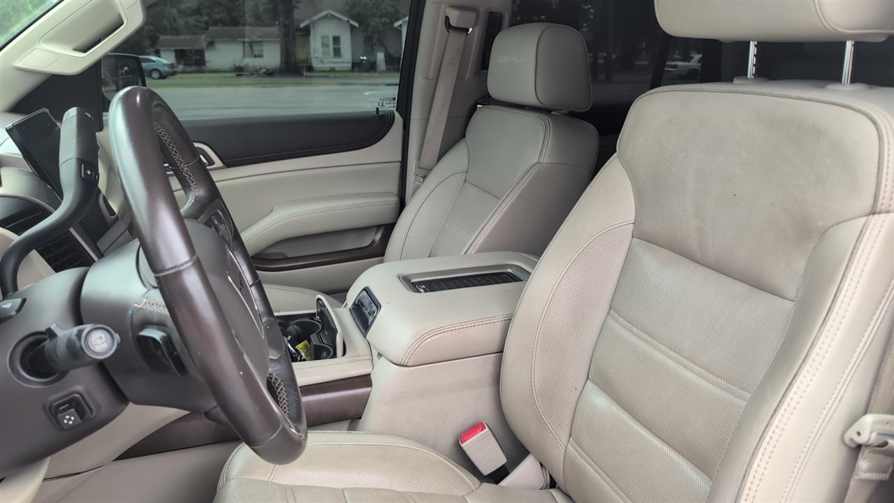 GMC Yukon Denali 4WD 2019