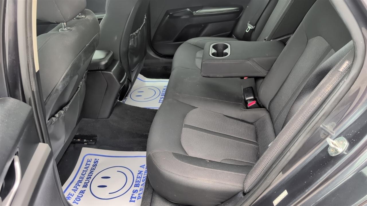 Kia K5 LXS 2022