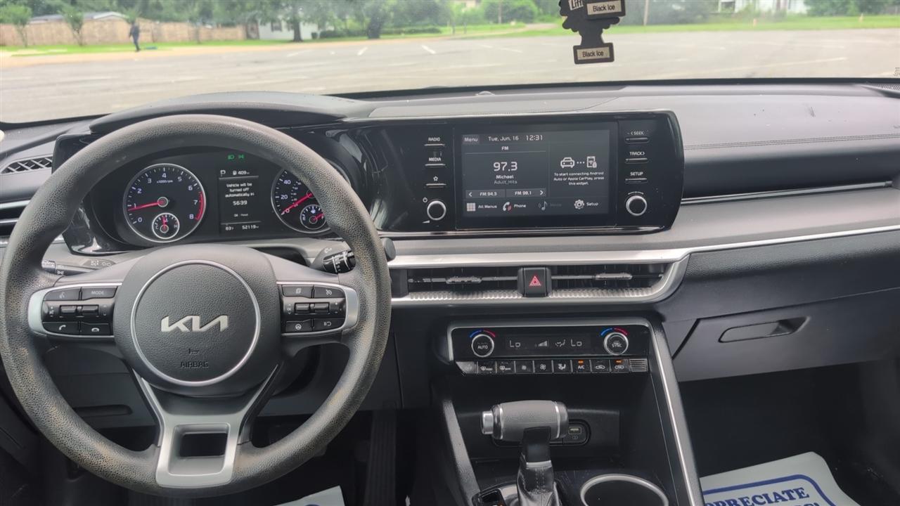 Kia K5 LXS 2022