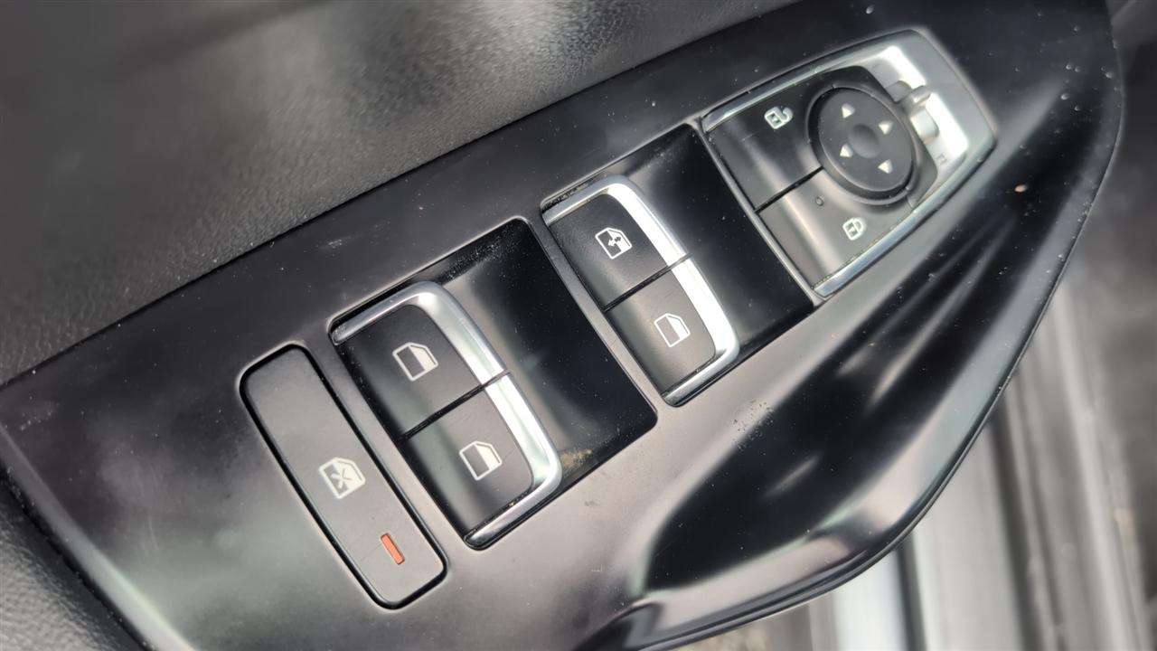 Kia K5 LXS 2022