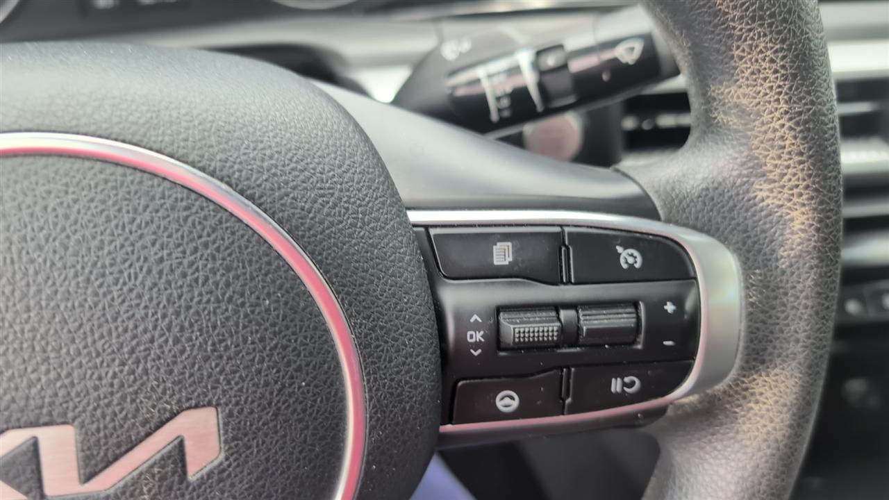Kia K5 LXS 2022