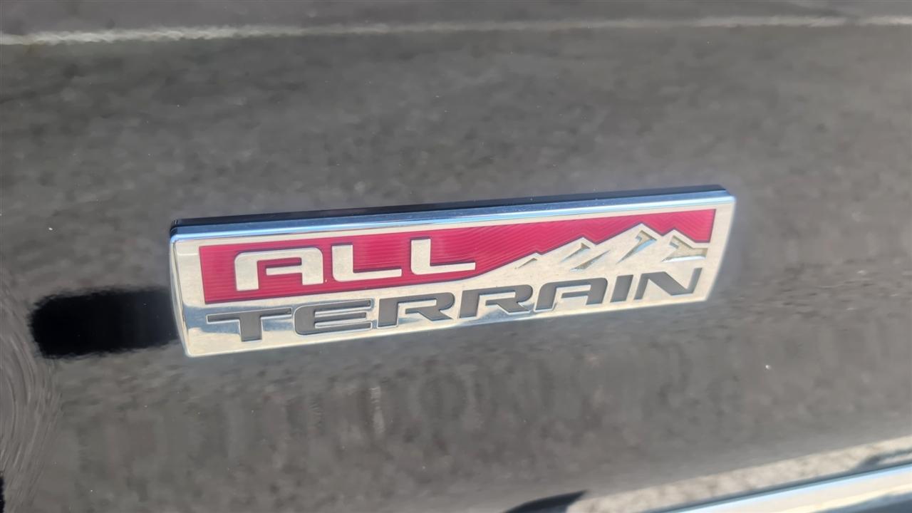 GMC Sierra 1500 SLT Crew Cab Short Box 4WD 2015
