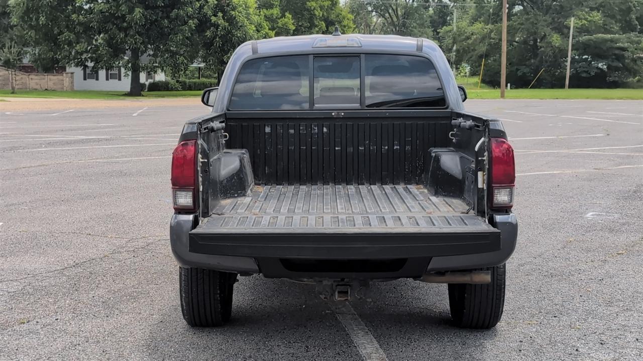 Toyota Tacoma SR5 Double Cab Long Bed V6 6AT 4WD 2022