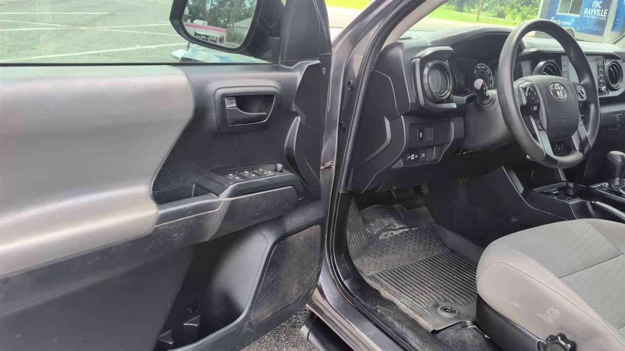 Toyota Tacoma SR5 Double Cab Long Bed V6 6AT 4WD 2022