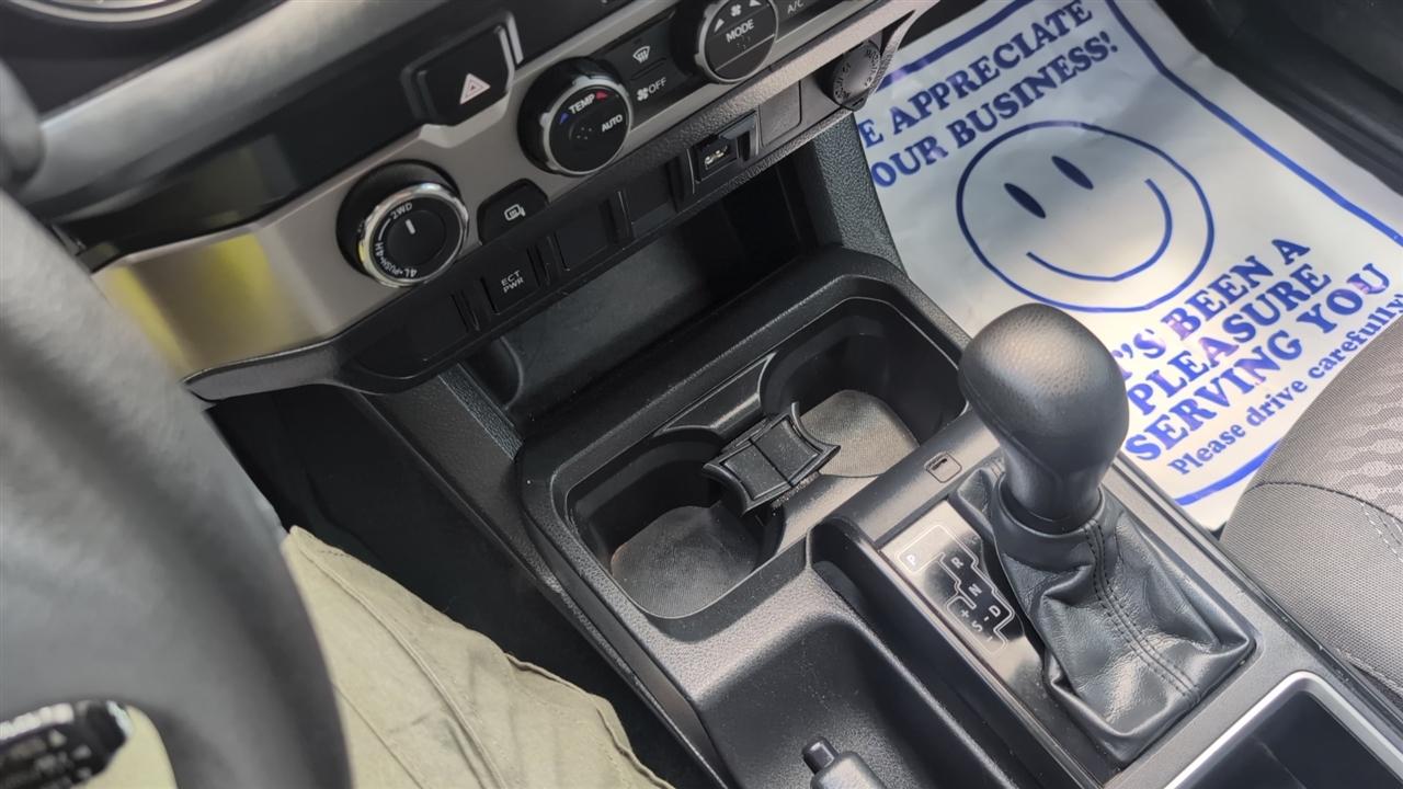Toyota Tacoma SR5 Double Cab Long Bed V6 6AT 4WD 2022