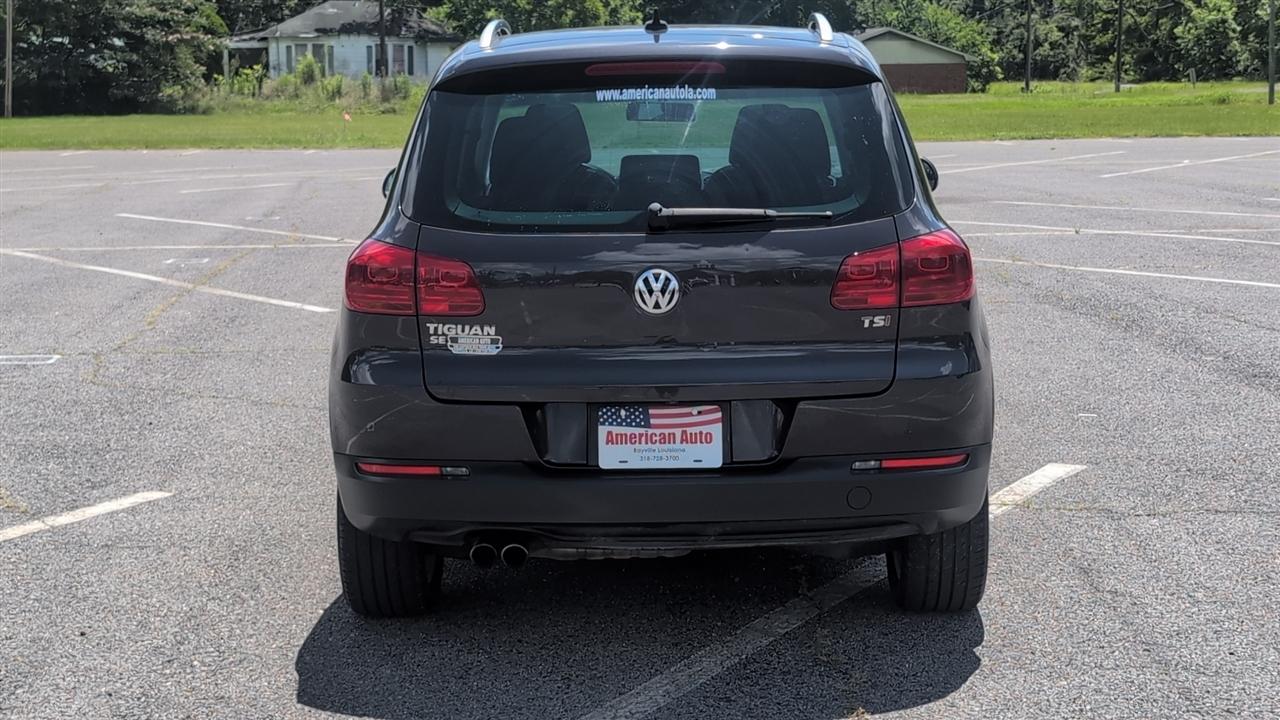 Volkswagen Tiguan S 2016