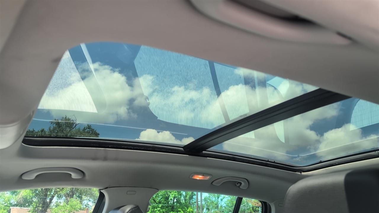 Volkswagen Tiguan S 2016