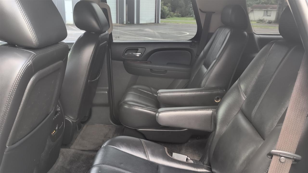 Chevrolet Tahoe LT 2WD 2010