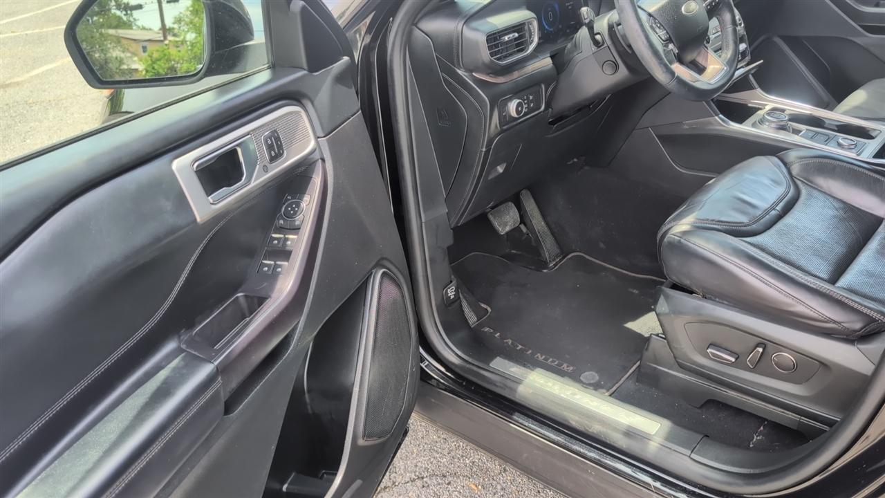 Ford Explorer Platinum AWD 2020
