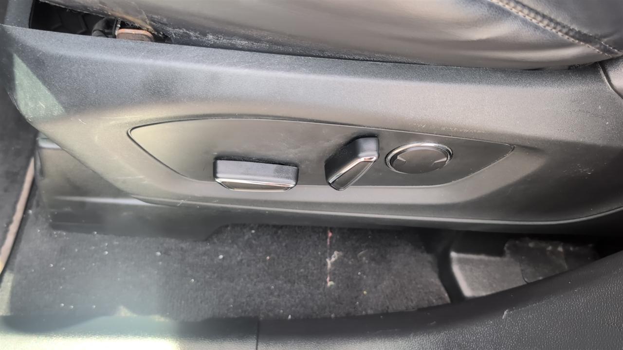 Ford Explorer Platinum AWD 2020
