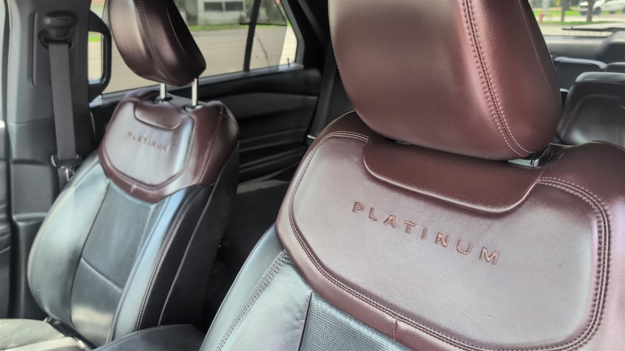 Ford Explorer Platinum AWD 2020