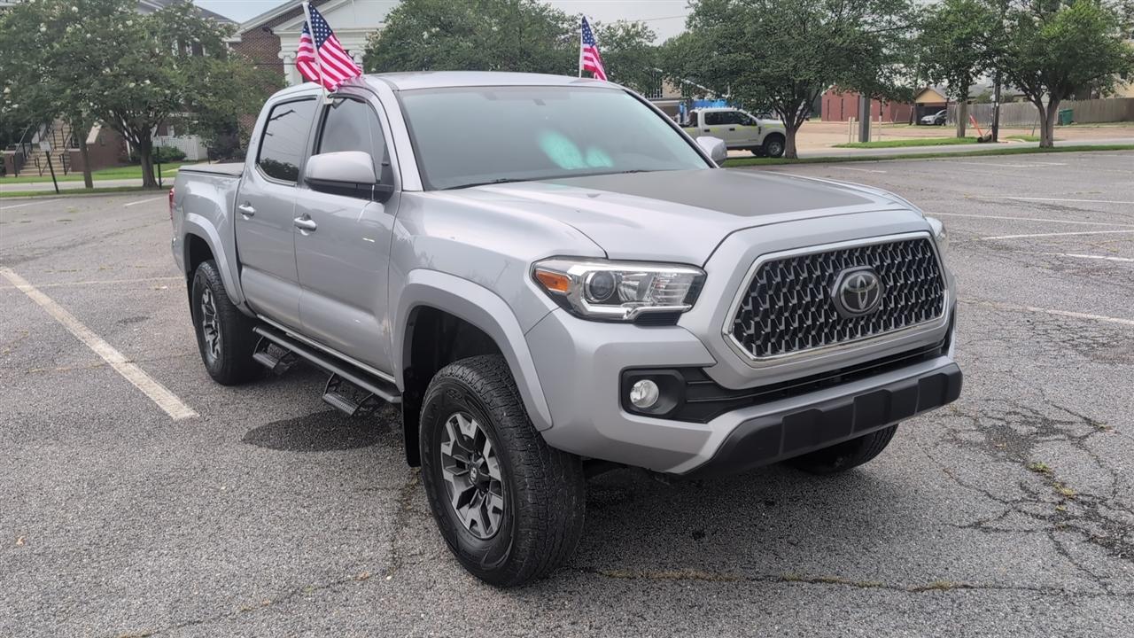 Toyota Tacoma SR5 Double Cab Long Bed V6 6AT 2WD 2017