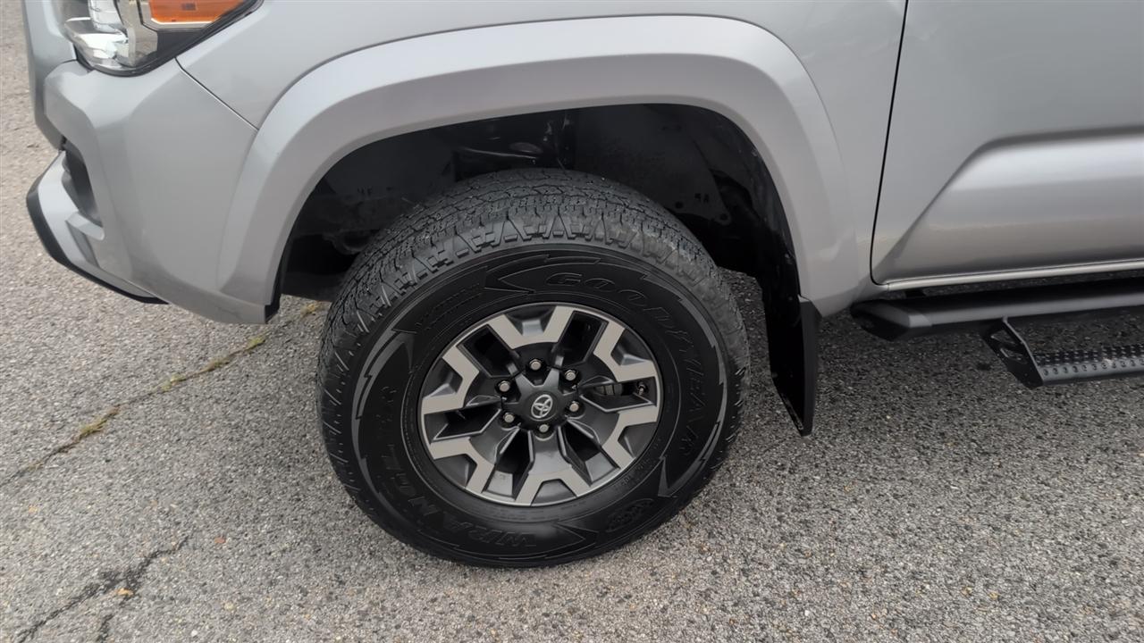 Toyota Tacoma SR5 Double Cab Long Bed V6 6AT 2WD 2017