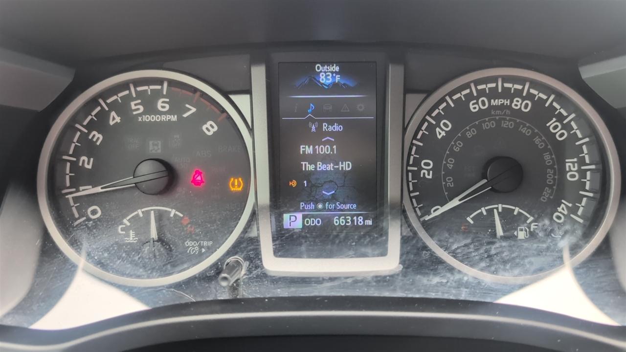 Toyota Tacoma SR5 Double Cab Long Bed V6 6AT 2WD 2017