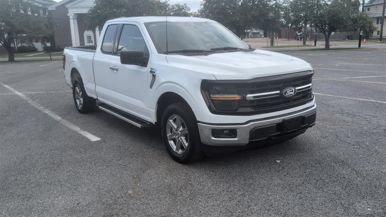 Ford F-150 XLT SuperCab 2WD 2025